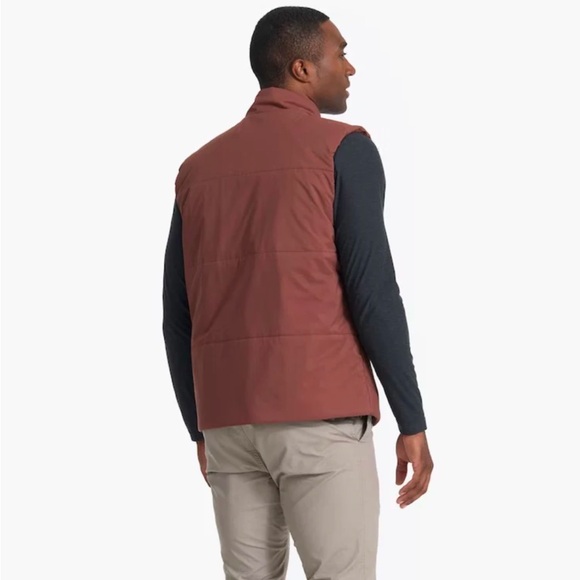 Vuori Echo Insulated Vest in Cedar Rust Red – Size L – NWT - Picture 3 of 8